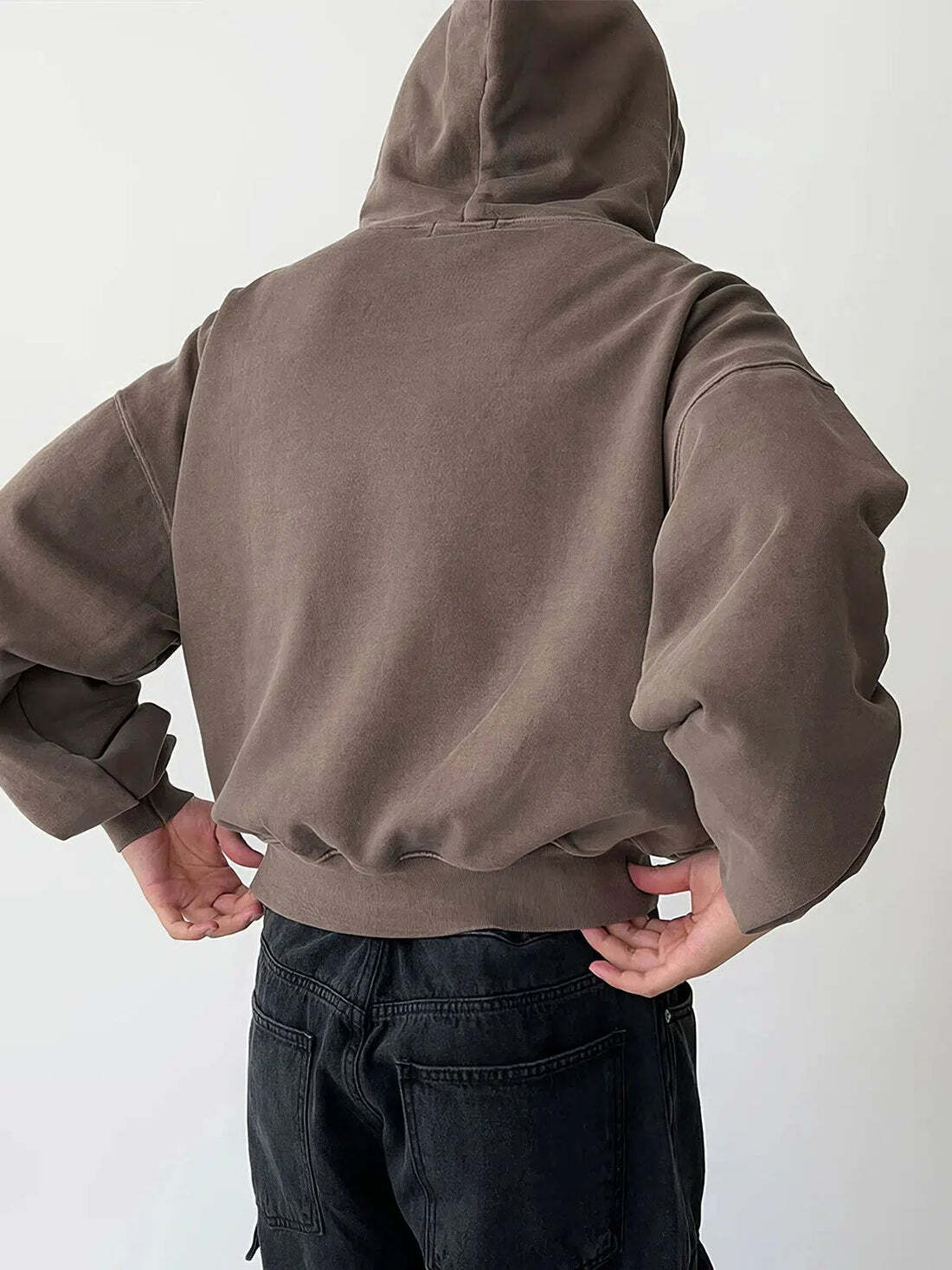 Cropped Pullover Hoodie - Image 4